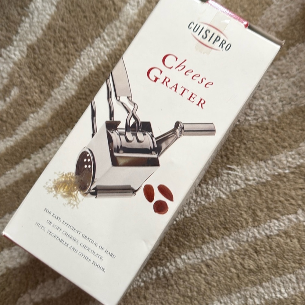 NIB Cuisipro Cheese Grater new cheese, chocolate nuts, vegetables, more